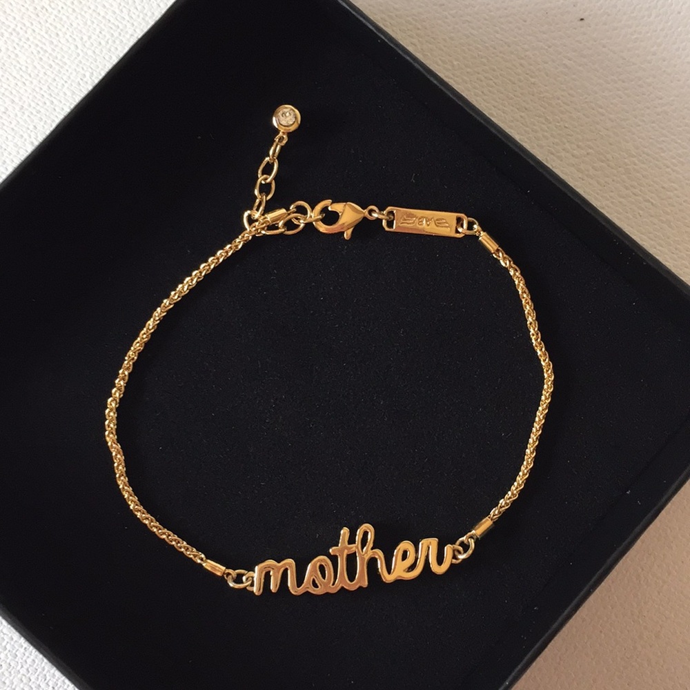 Mother Bracelet Gold